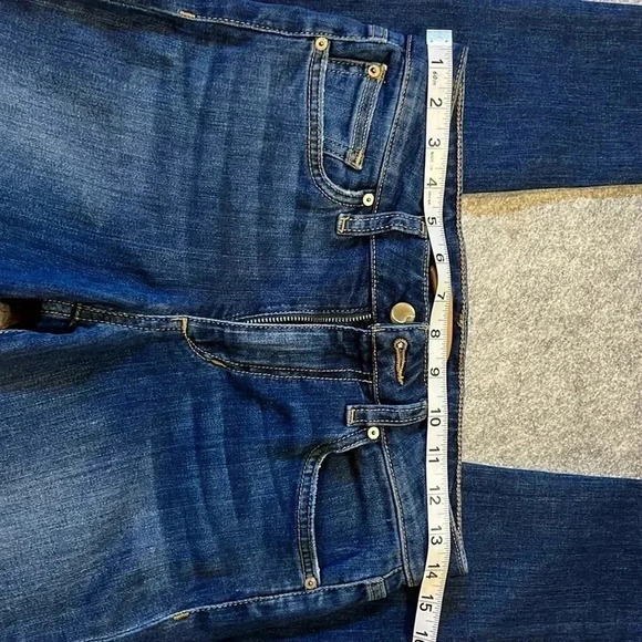 Joe's Jeans, The Icon Mid Rise Skinny. Size  26. - Picture 12 of 13